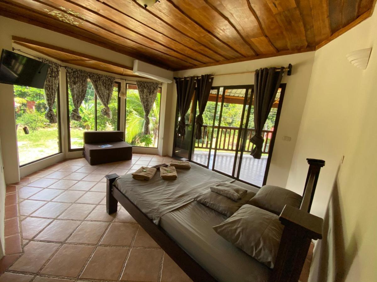 Bahia Ballena Rooms Uvita Exterior photo