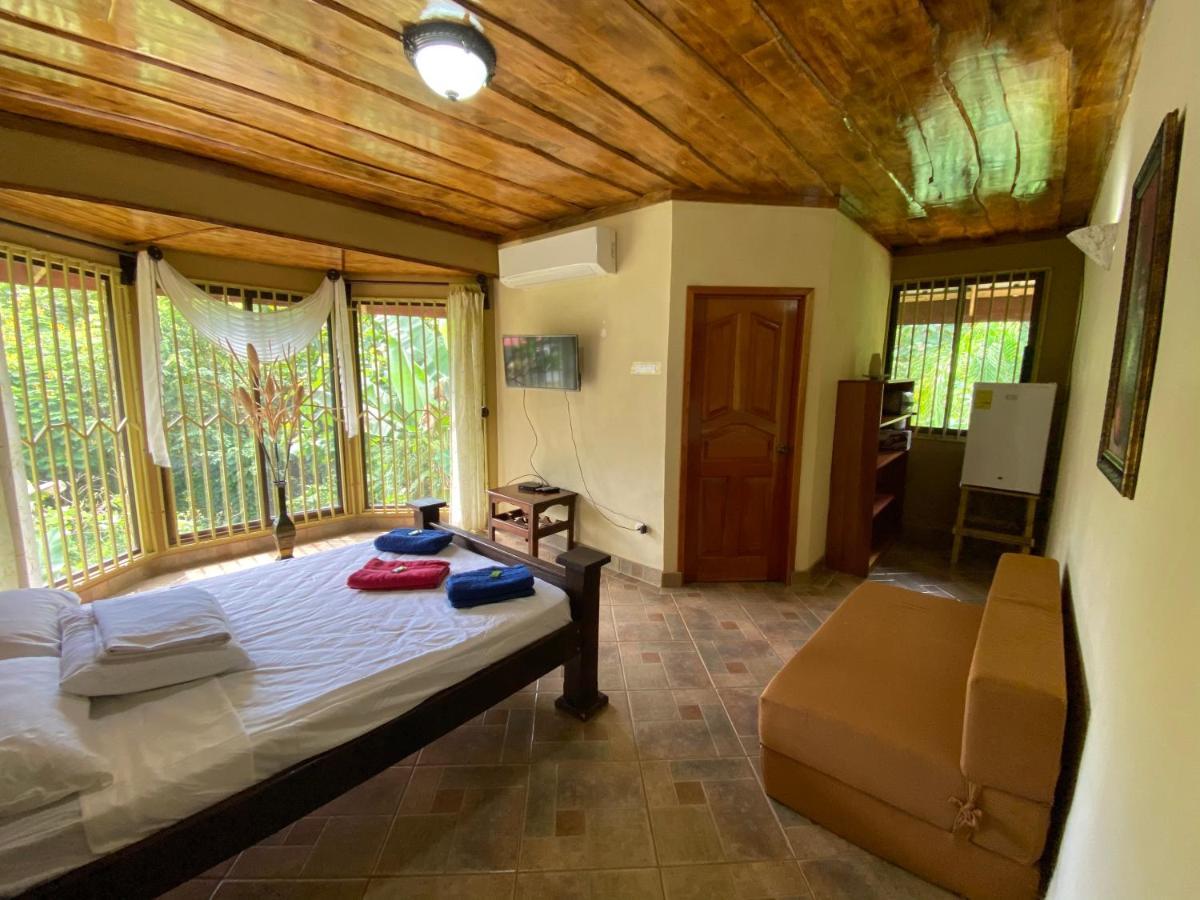Bahia Ballena Rooms Uvita Exterior photo