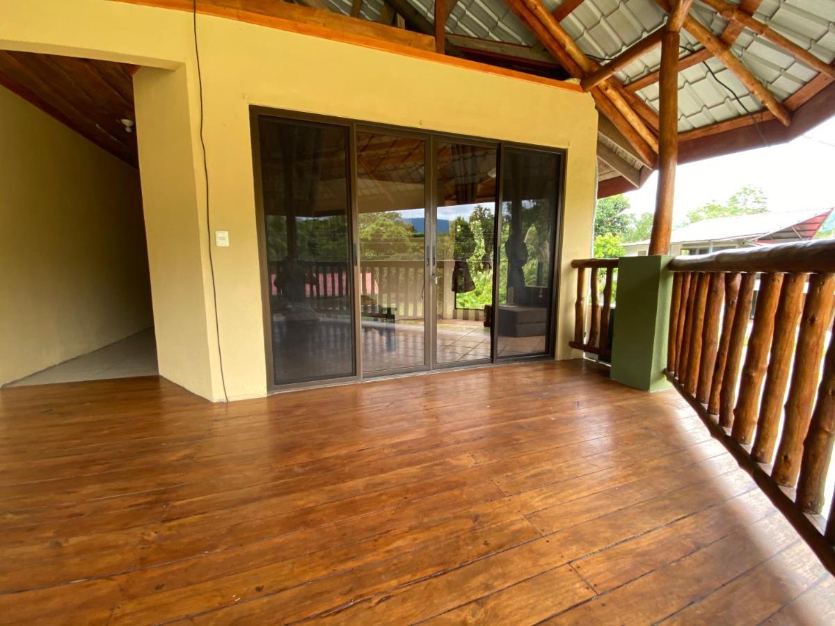 Bahia Ballena Rooms Uvita Exterior photo